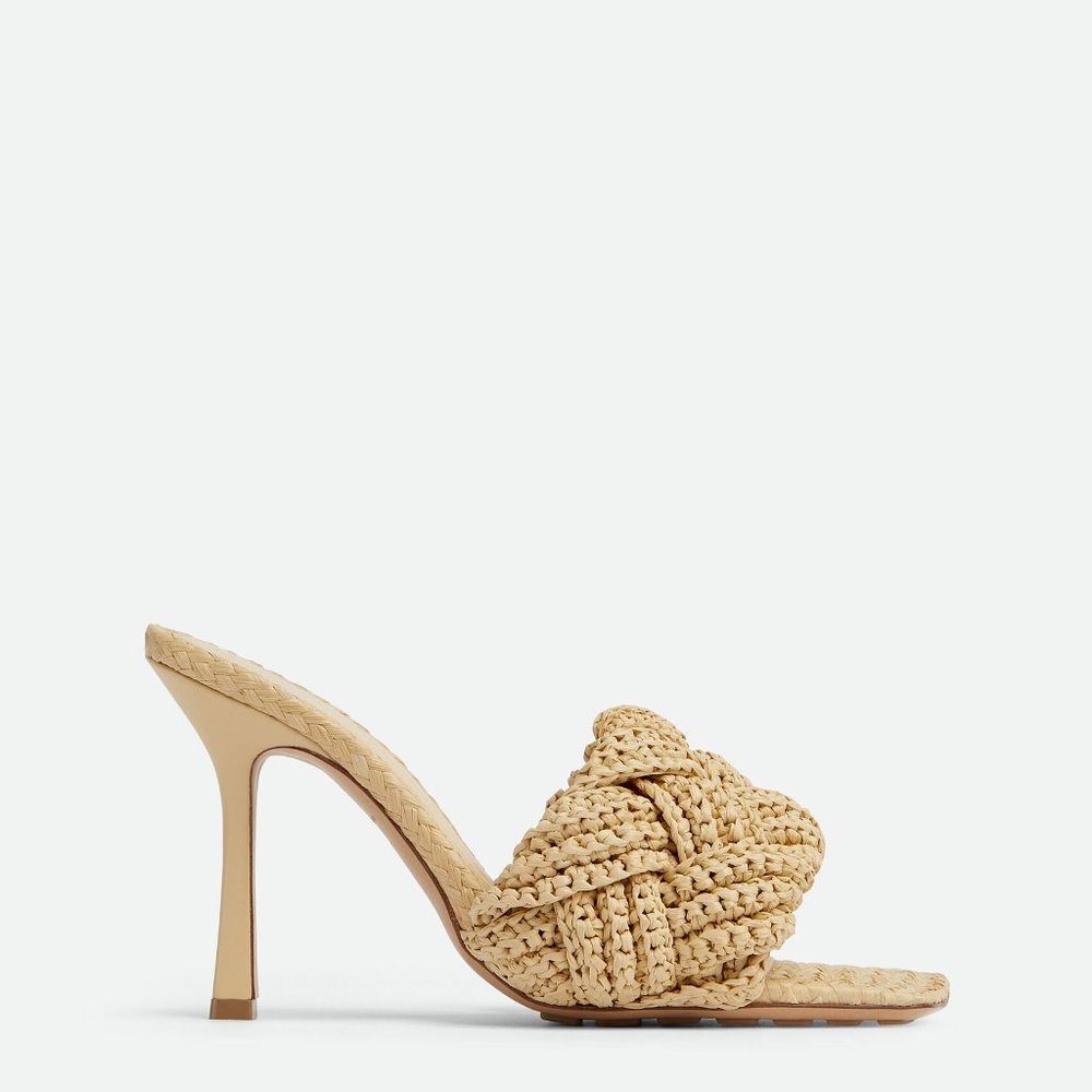 NWT Bottega Veneta Lido Slip On High Heel Sandals Cane Sugar Raffia 39 IT